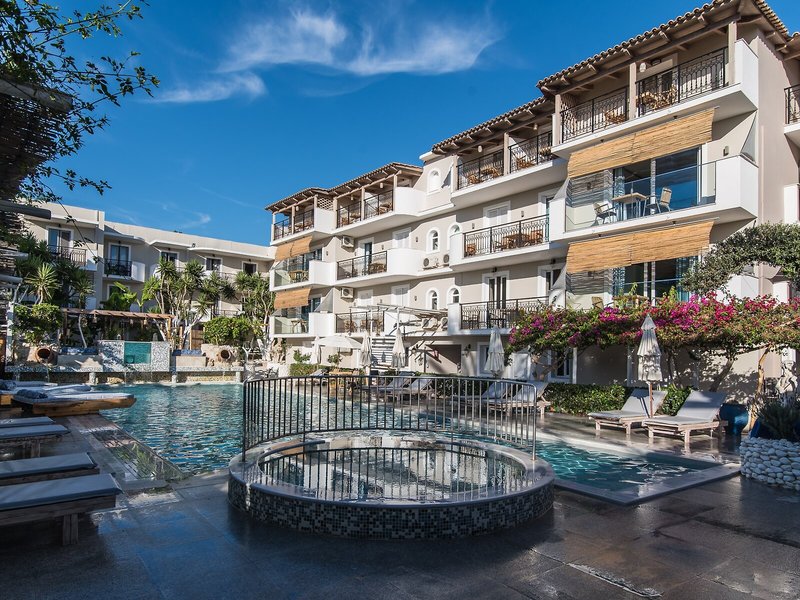 Iniohos Hotel