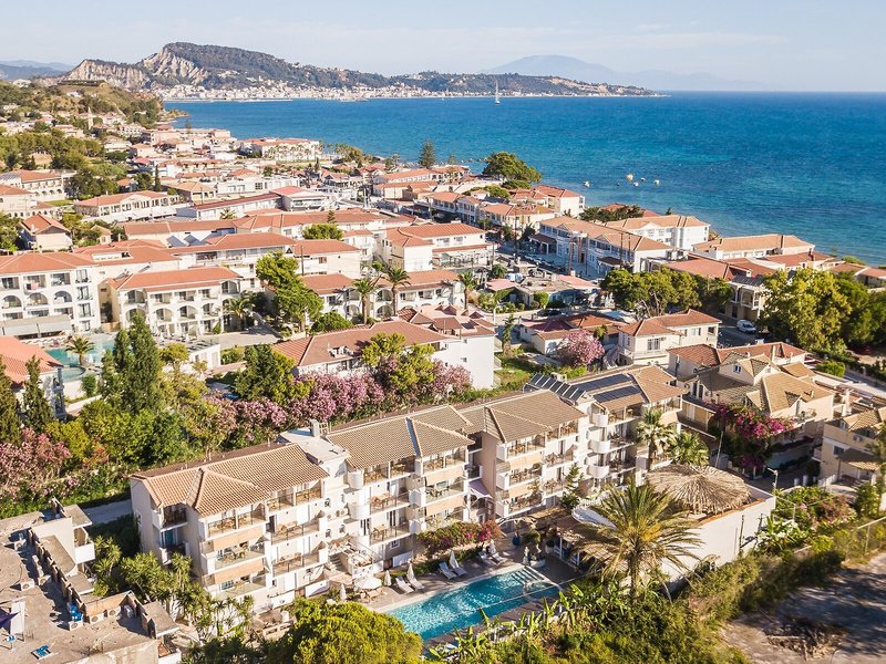 Iniohos Hotel