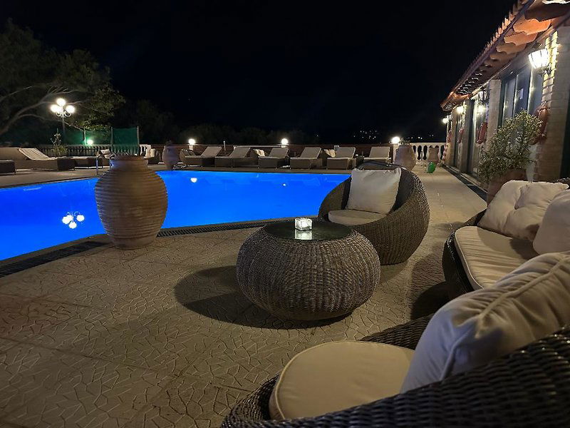 Hotel Nikos Apartments