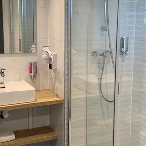 Hotel Atolon Park Hotel cazare Bernolsheim