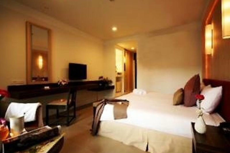 Sawaddi Patong Resort & Spa By Tolani