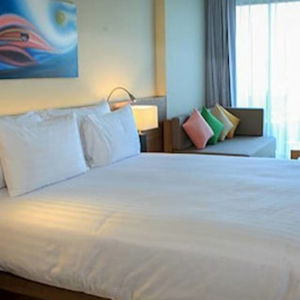 Hotel The Senses Resort & Pool Villas cazare Patong