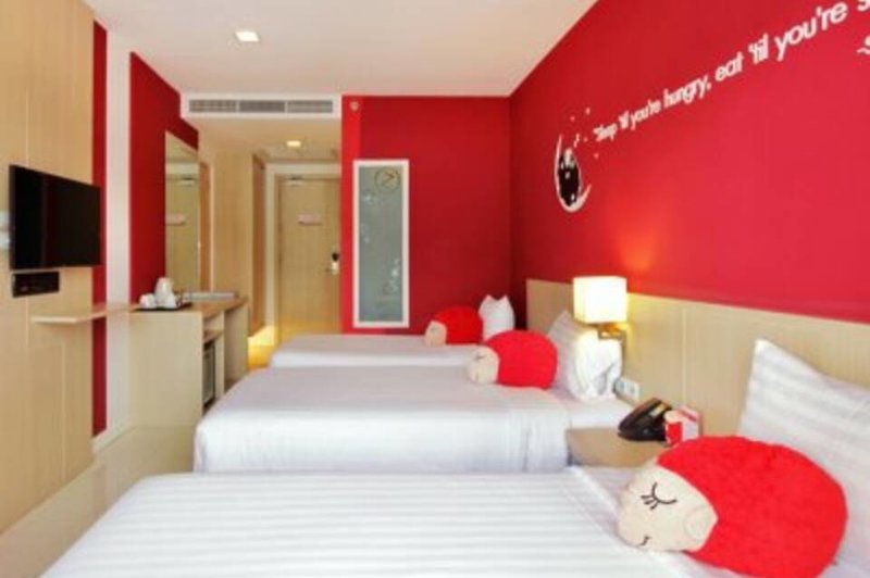 Sleep With Me Design Hotel @ Patong