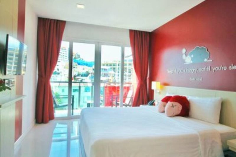 Sleep With Me Design Hotel @ Patong