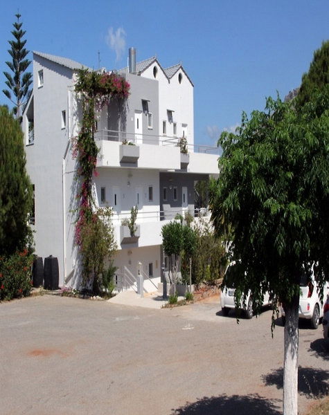 Hotel George Beach Studios & Villas