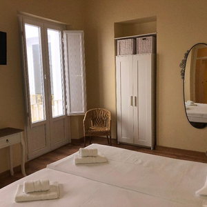 Sejur Life Apartments San Vicente vacanta Sevilla
