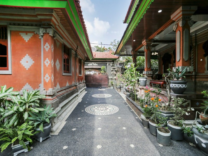 Ceria Guesthouse Seminyak By Oyo Rooms