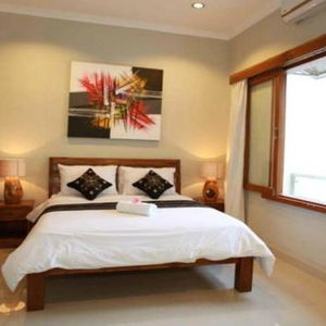 Hotel Villa Anyelir cazare Seminyak