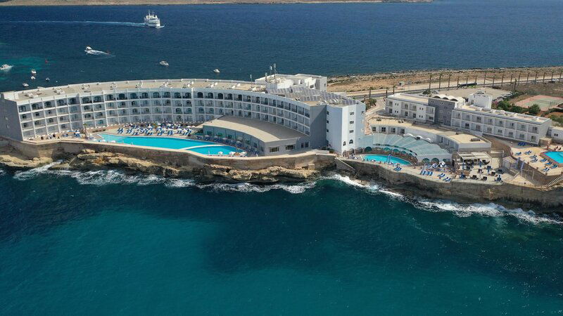 Hotel Paradise Bay Resort