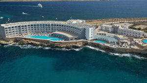 Hotel Paradise Bay Resort cazare Cirkewwa