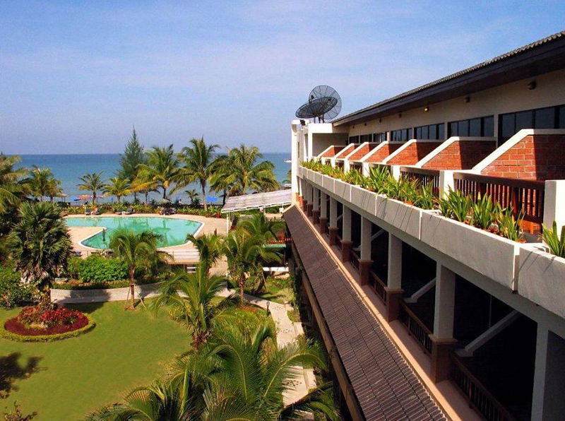 Hotel Sunprime Kamala Beach