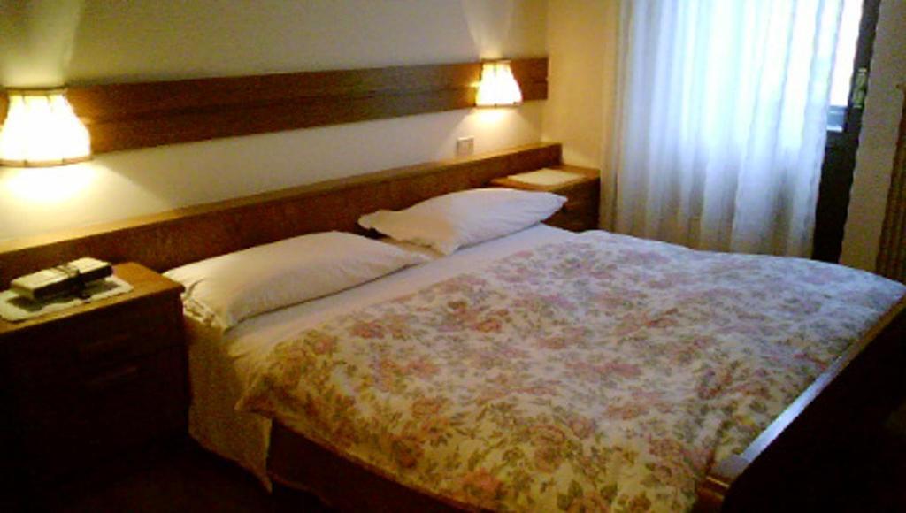 Hotel Campiglio Trilocale Monte Spinale