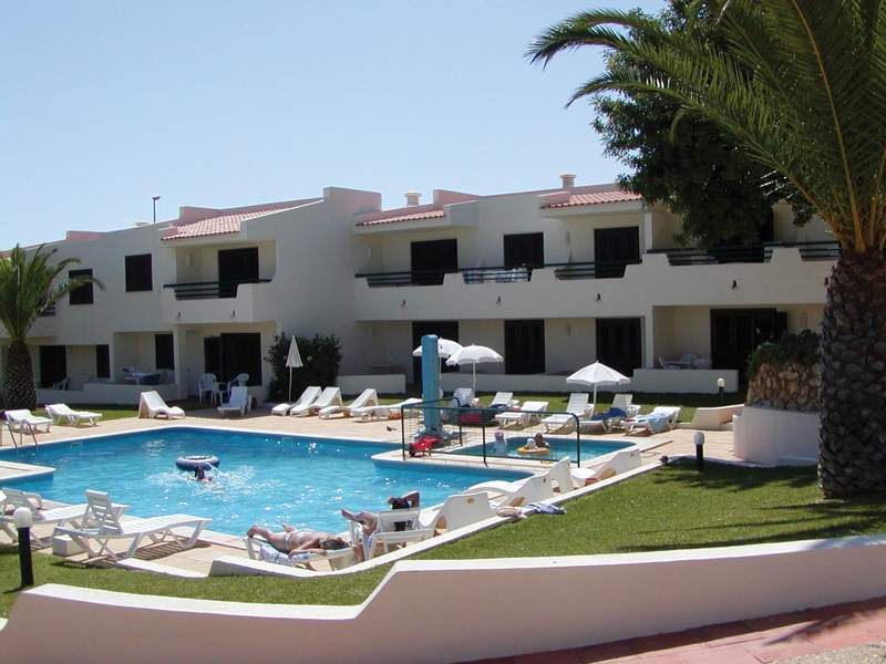Aura Village - City Beach Apartments