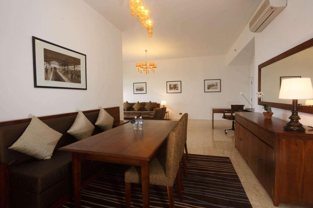 Hilton Colombo Residences