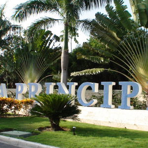 Hotel Bahia Principe Luxury Ambar cazare Bavaro