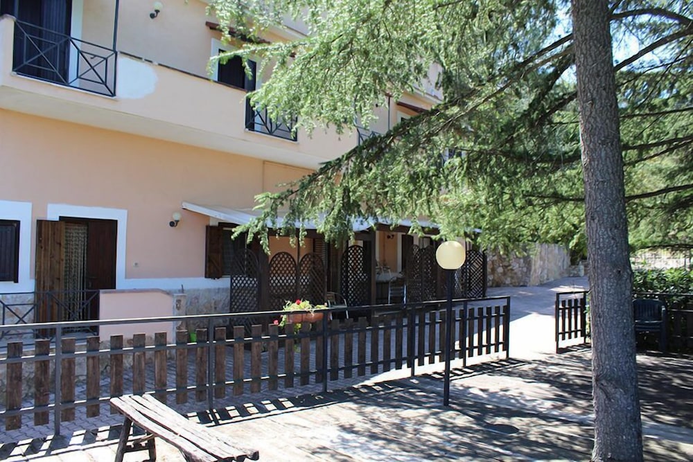 Hotel Agriturismo Fara Del Falco