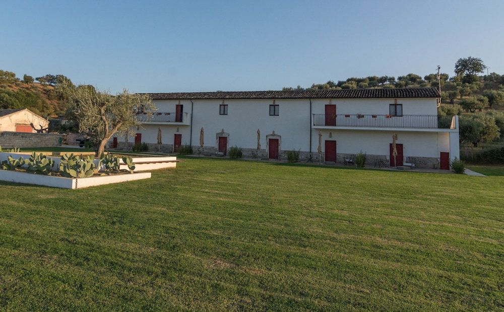Agriturismo Di Serragiumenta