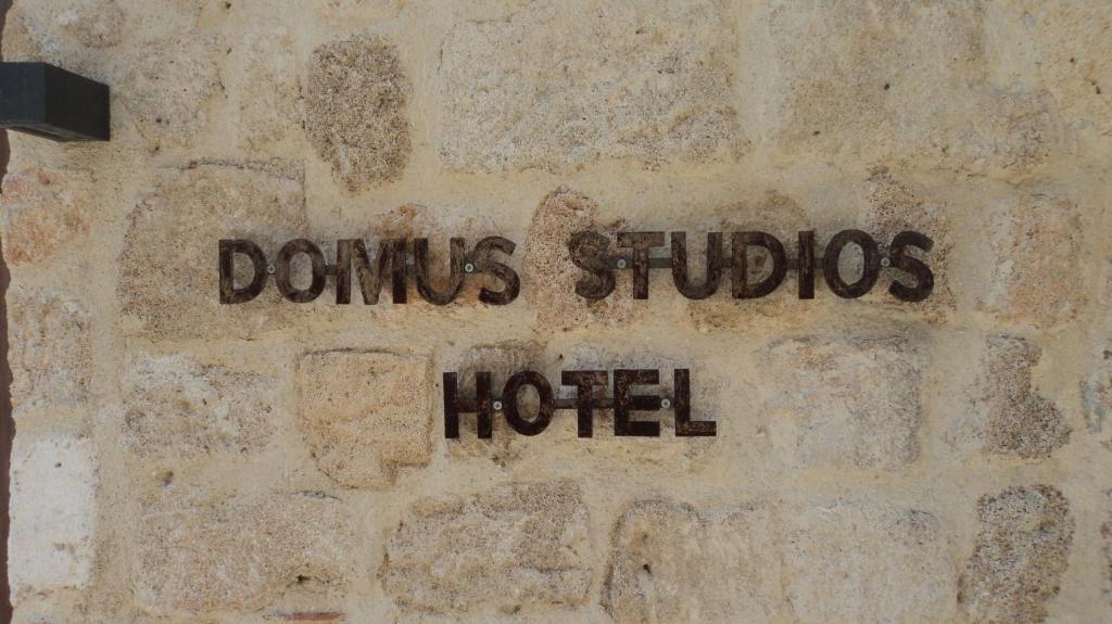 dal travel Domus Studios