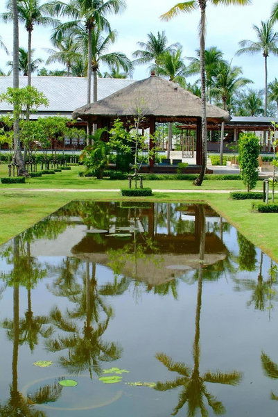 Hotel Twin Lotus Resort & Spa