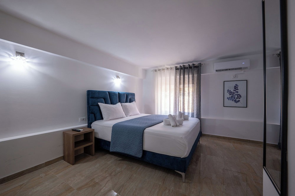 Elite Hotel