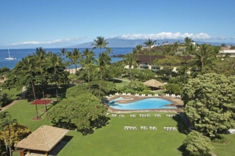 Outrigger Ka'anapali Beach Resort