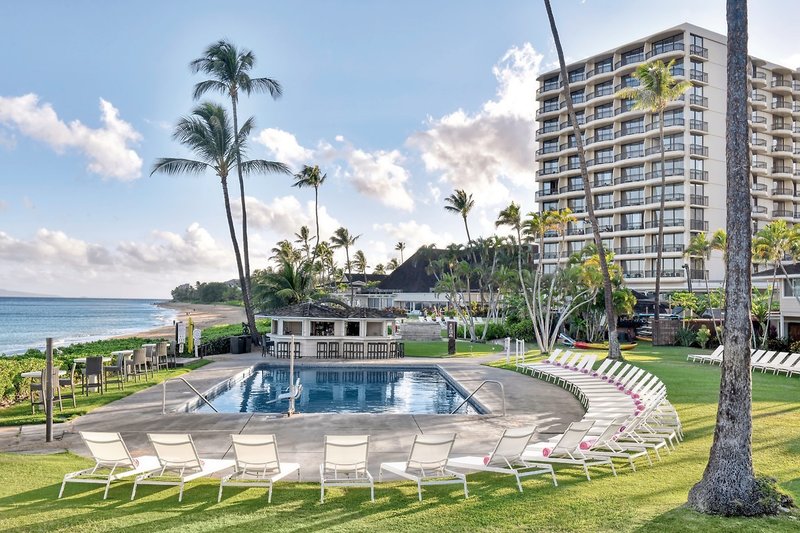 Royal Lahaina Resort & Bungalows