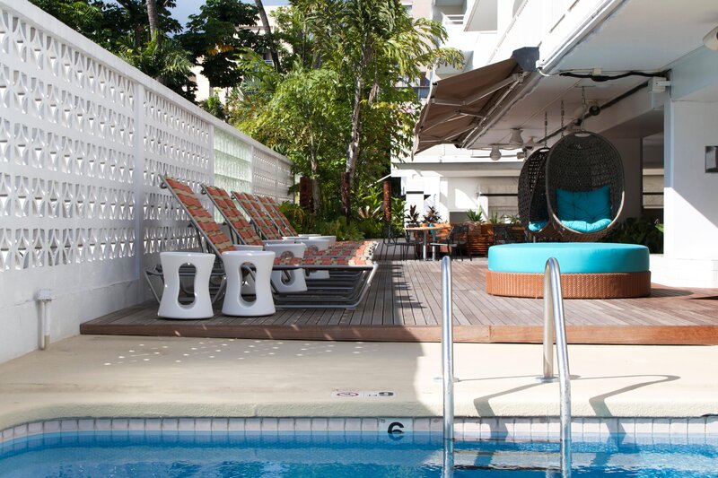 Oasis Hotel Waikiki