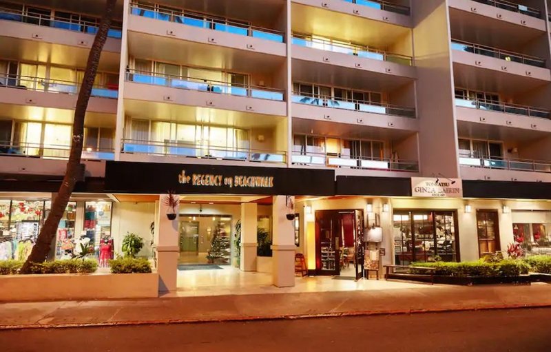 Hotel Regency On Beachwalk Waikiki By Outrigger