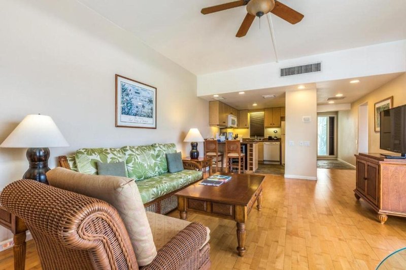 Royal Sea Cliff Kona By Outrigger