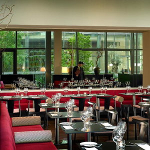 Hotel The Gibson Hotel cazare Dublin