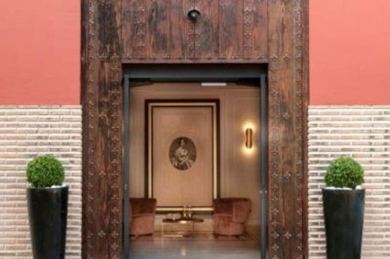 Hotel Eugenia De Montijo, Autograph Collection