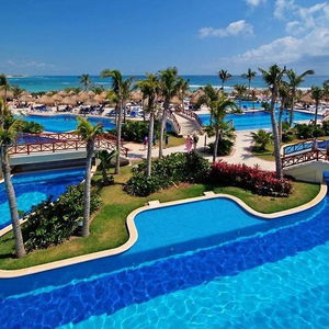 Hotel Bahia Principe Luxury Akumal cazare Akumal