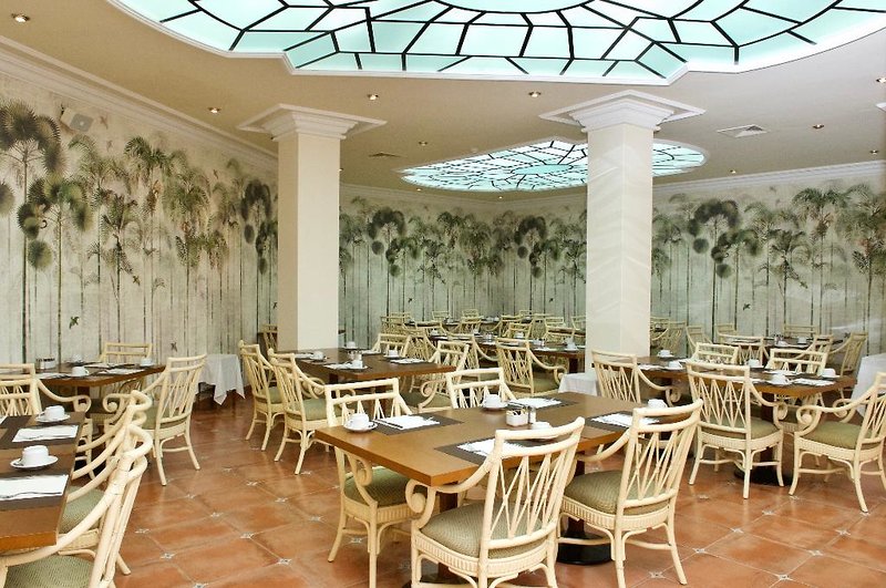 Ria Park Garden Hotel