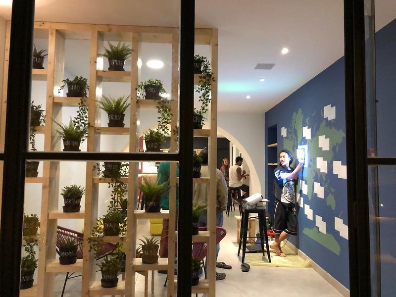 Hostellicious