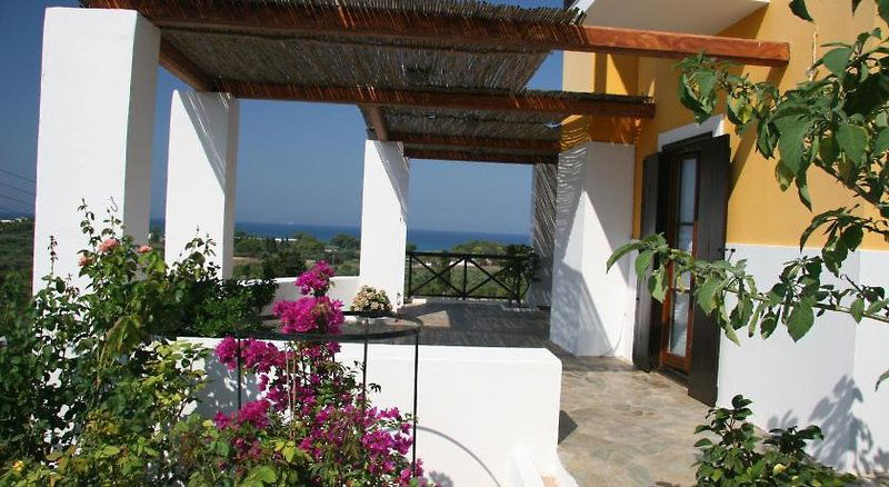 Hotel Ilis Villas