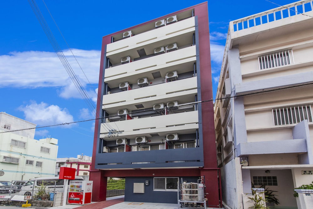 Hotel Mr. Kinjo In Color'z Ciizi