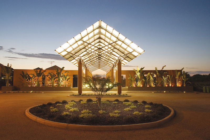 Hotel Oaks Cable Beach Resort