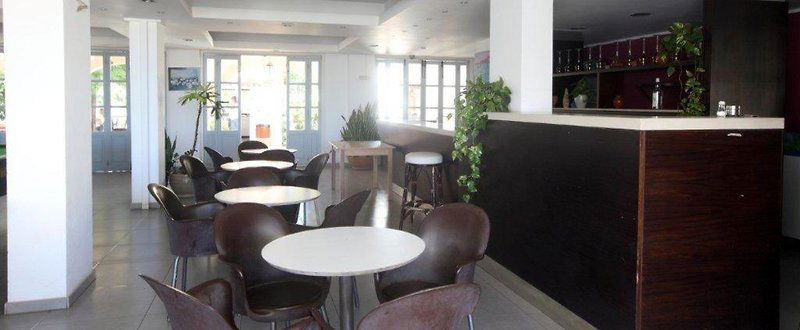 Hotel Captain Karas Holidays Apartments