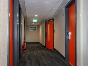 Hotel Easyhotel Liverpool cazare Liverpool