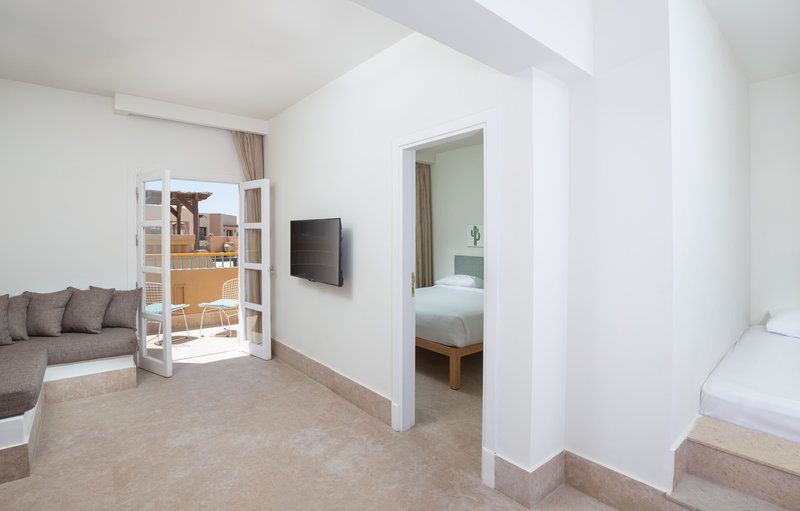 Captain's Inn El Gouna