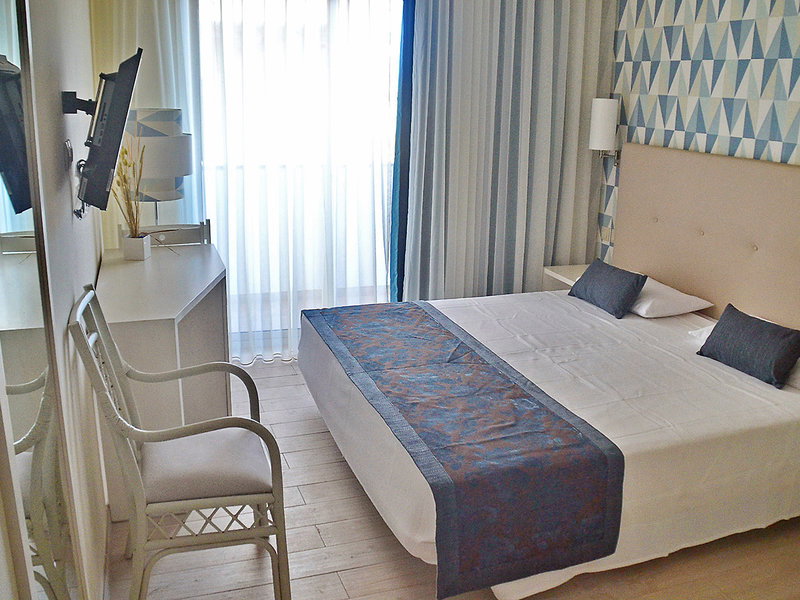 Hotel Ouril Julia