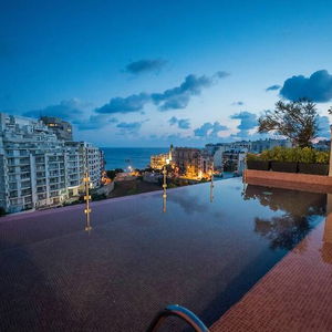 Hotel Holm Boutique & Spa cazare San Giljan