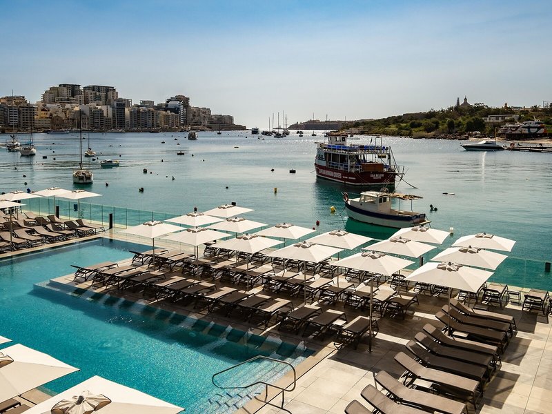 Strand Suites By Neu Collective