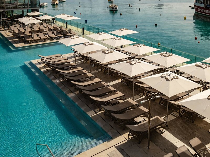 Strand Suites By Neu Collective