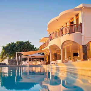 Hotel Gold Beach Hotel Resort And Spa cazare Flic en Flac