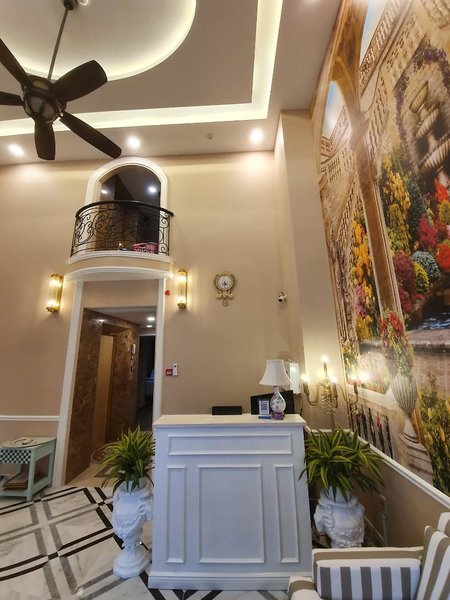 Saigon By Night Luxury Hotel