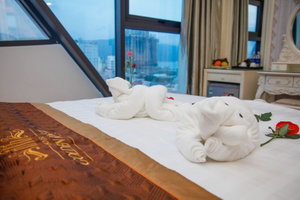 Hotel Royal Beach Hotel cazare Da Nang