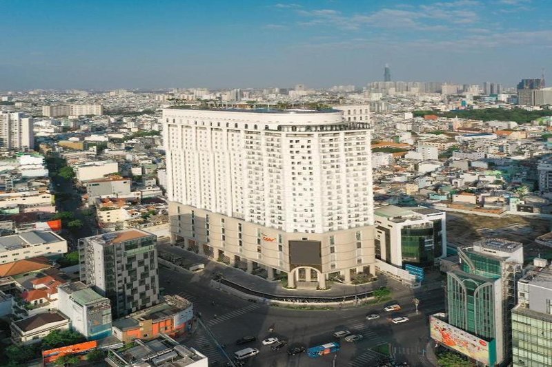 Hotel La Vela Saigon Hotel