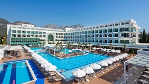 Hotel Karmir Resort & Spa cazare Kemer