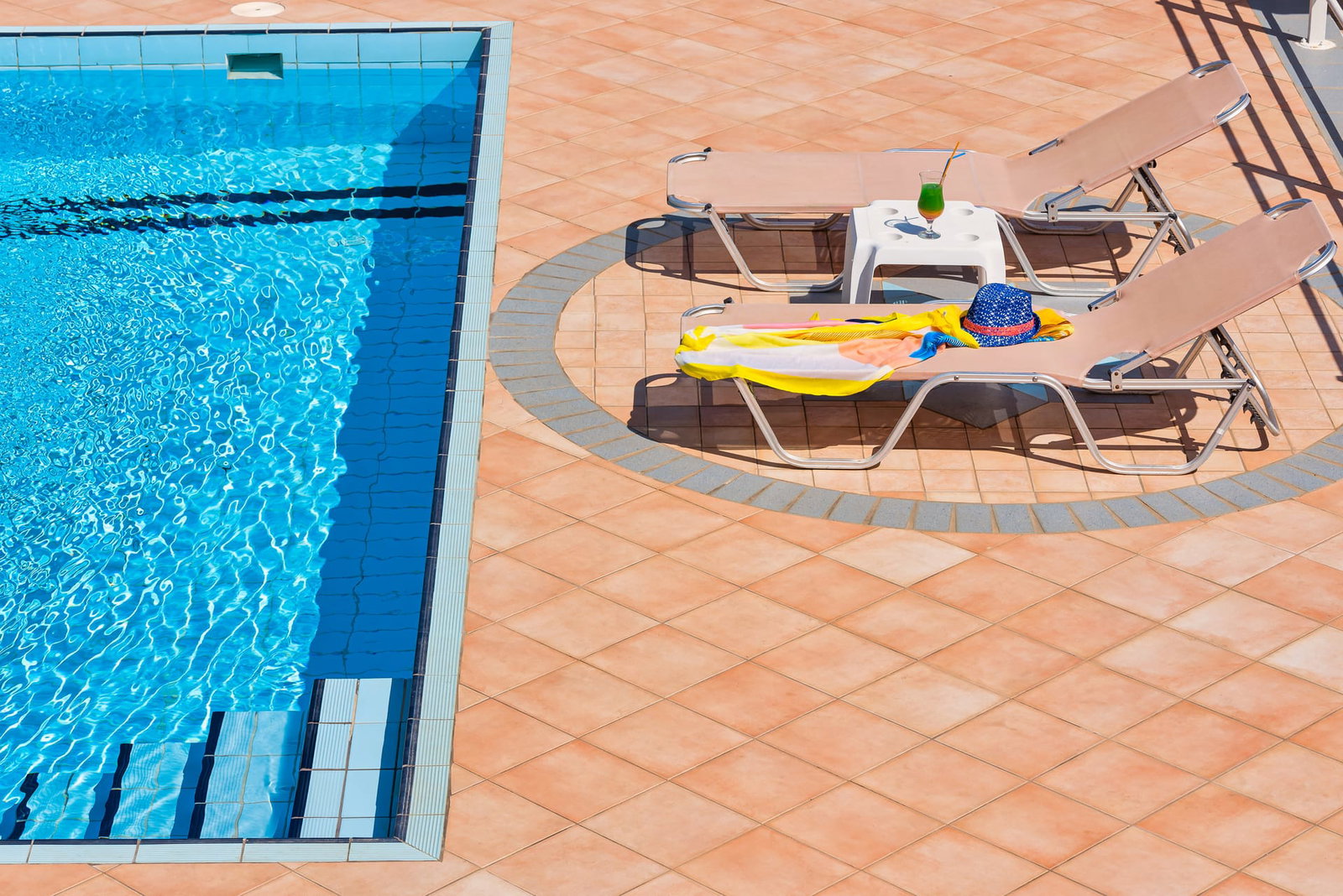 Mylos Apartments
